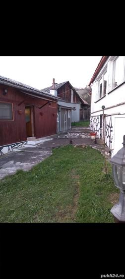 Casă cu 2 camere în Central