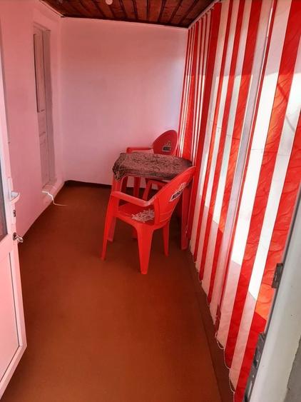 Casă cu 4 camere în Negreni