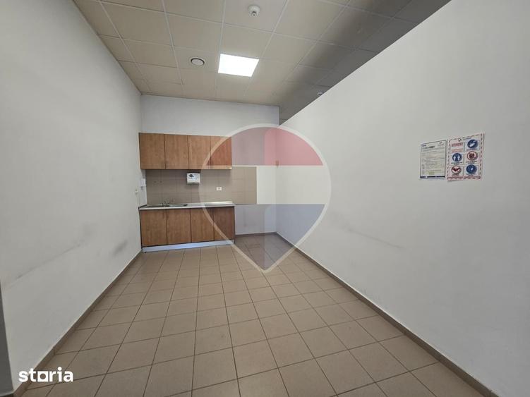 Spațiu comercial, de 530 mp, în Ultracentral