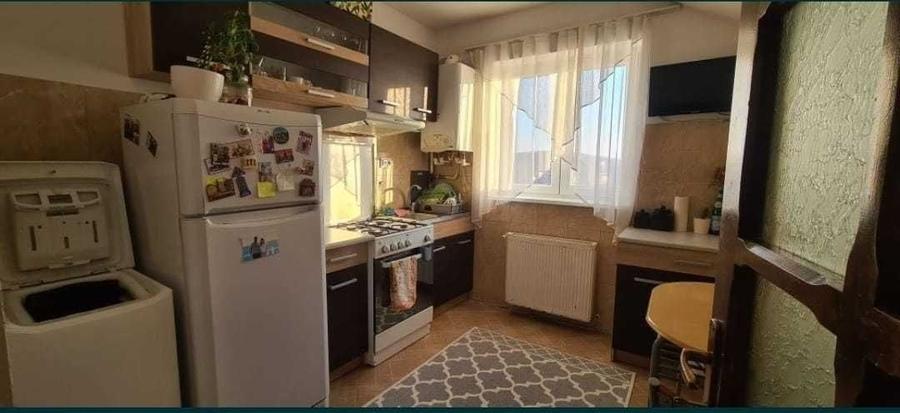 Garsonieră decomandată în Central