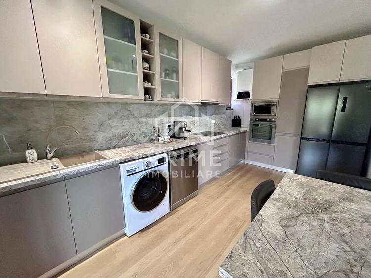 Casă cu Teren 668 Mp în Teleac