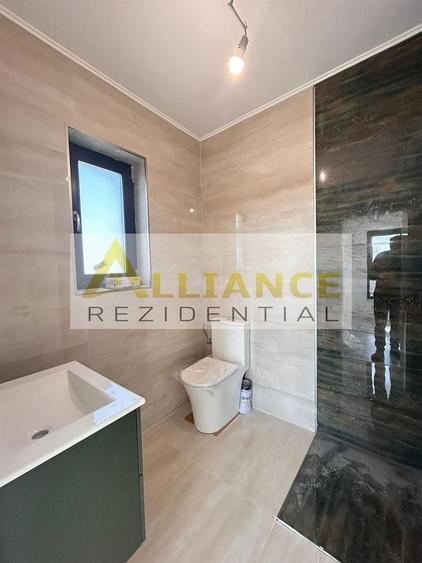 Casă individuală cu 4 camere cu Canalizare în Berceni