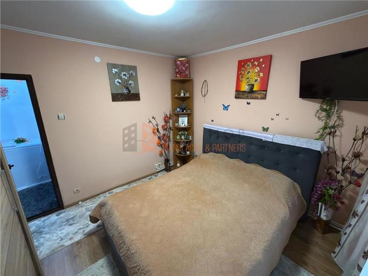 Apartament cu 3 camere decomandat, mobilat în Dorobanți 1