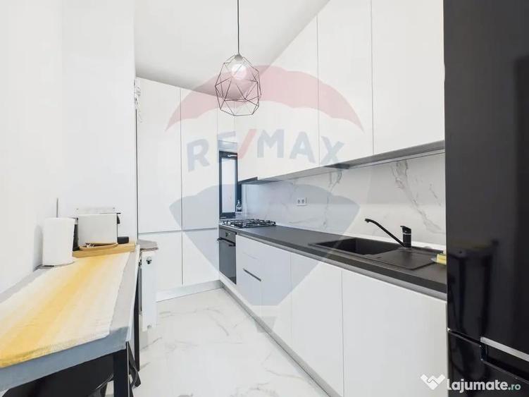 Apartament cu 3 camere decomandat în Politehnica