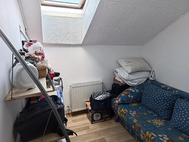 Apartament cu 4 camere decomandat în Apahida