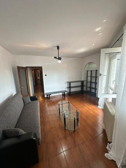 Apartament cu 2 camere decomandat în Ghencea