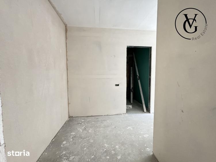 Apartament cu 2 camere semidecomandat în Delfinariu
