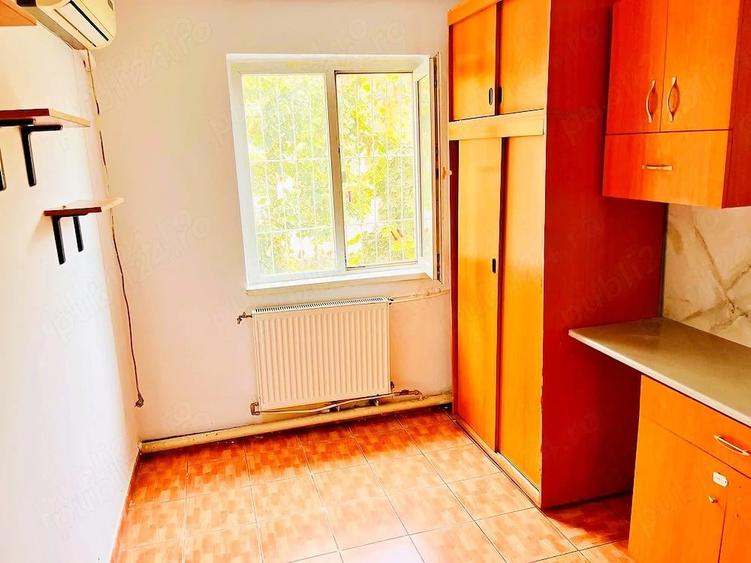 Garsonieră nedecomandată, mobilată în Complex Studențesc