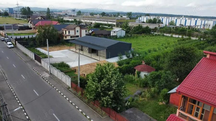 Spațiu comercial, de 4,650 mp, în Florești