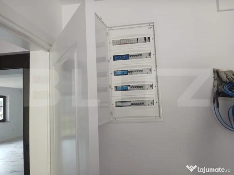 Casă cu 5 camere cu Teren 1675 Mp în Mănăstirea Humorului