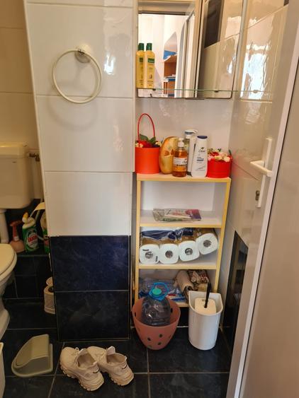 Apartament cu 4 camere decomandat în Titulescu
