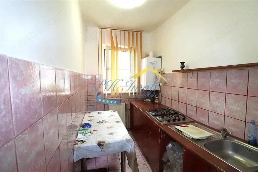 Apartament cu 2 camere semidecomandat în Liceul Militar