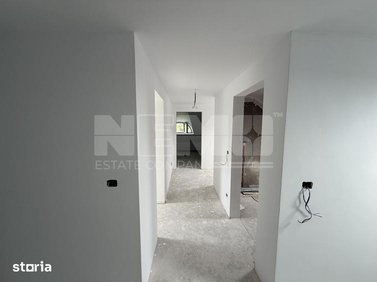 Casă cu 5 camere cu Teren 1000 Mp în Horodnic