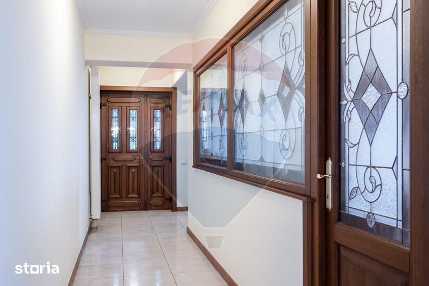 Casă cu Teren 1000 Mp în Dămăroaia
