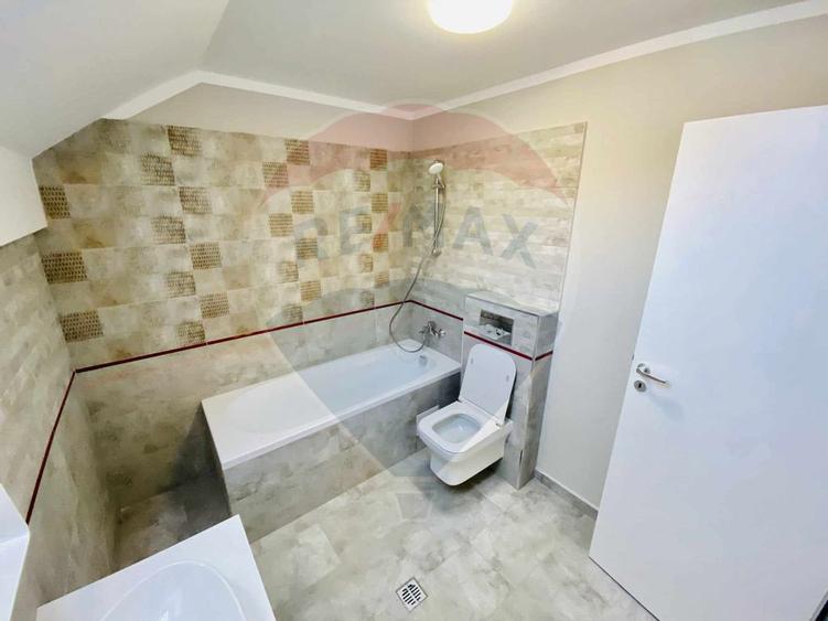 Casă cu 4 camere cu Teren 712 Mp în Cașolț