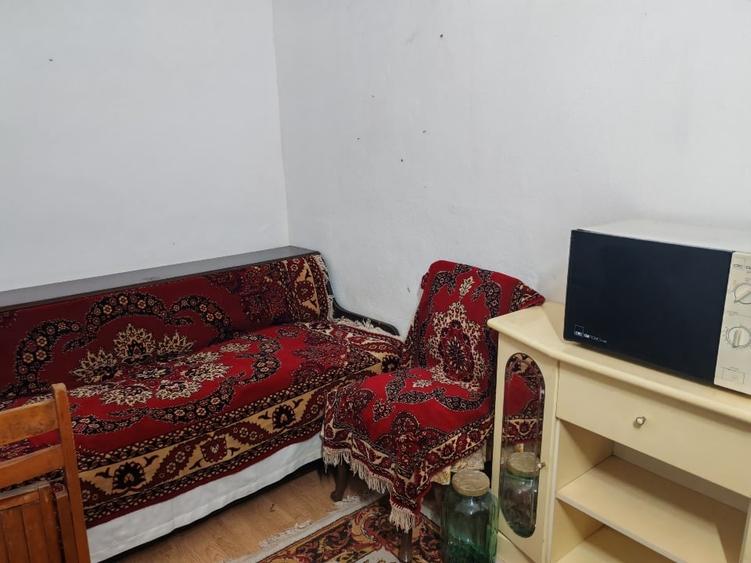 Casă cu 2 camere cu Canalizare în Dacia