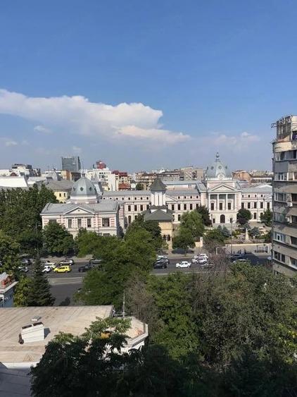 Apartament cu 2 camere decomandat în P-ța Universității