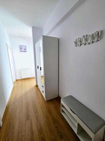 Apartament cu 2 camere semidecomandat în Florești