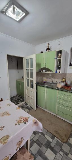 Casă cu 2 camere cu Teren 300 Mp în Central