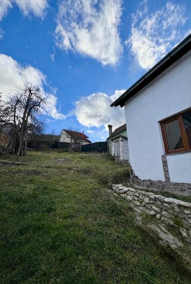 Casa cu 4 camere+teren 569mp, Sacele Cernatu, 200m de primarie centru - 5