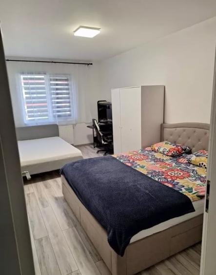 Apartament cu 2 camere semidecomandat, mobilat în Florești — fotografia 3