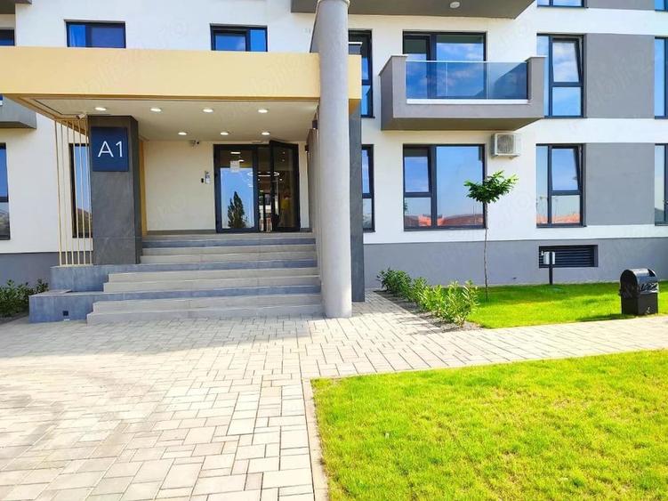 Apartament cu 2 camere decomandat în Exterior Vest
