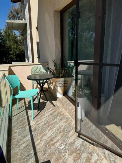 Apartament cu 3 camere decomandat, mobilat în Energia
