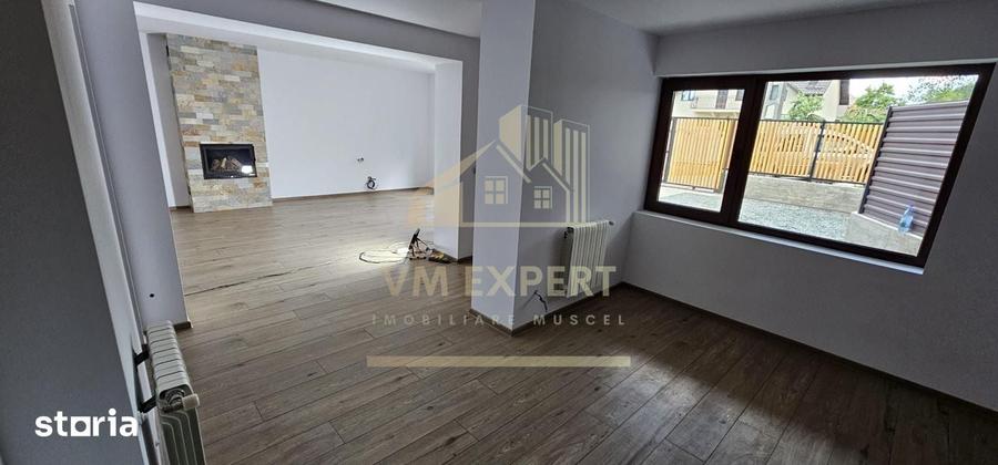 Casă cu 4 camere cu Teren 177 Mp în Rucăr