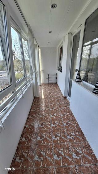 Apartament cu 2 camere decomandat, mobilat în Centrul Civic