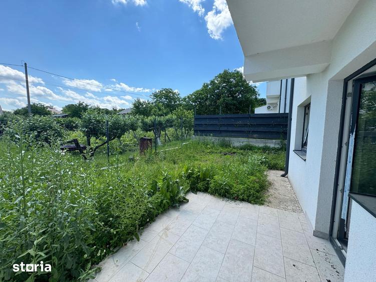 Casă cu 4 camere cu Teren 250 Mp în Bârnova