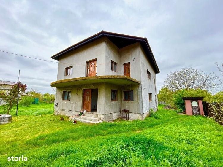 Casă cu 4 camere în Rudeni