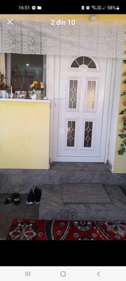 Apartament cu 2 camere decomandat în Petrești