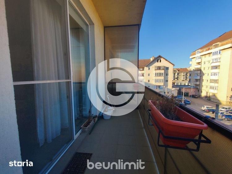 Apartament cu 3 camere decomandat în Turnișor