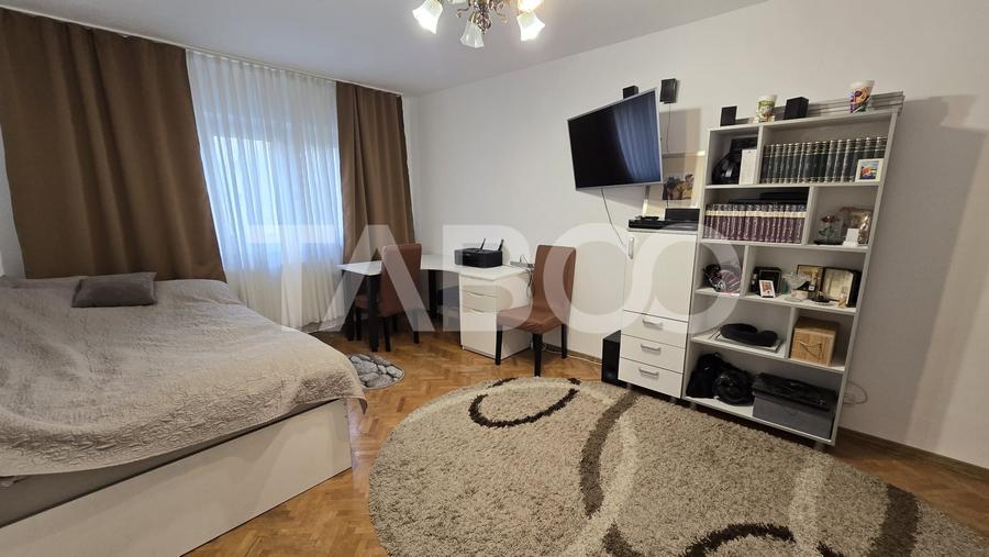 Apartament cu 2 camere decomandat, mobilat în Mihai Viteazul
