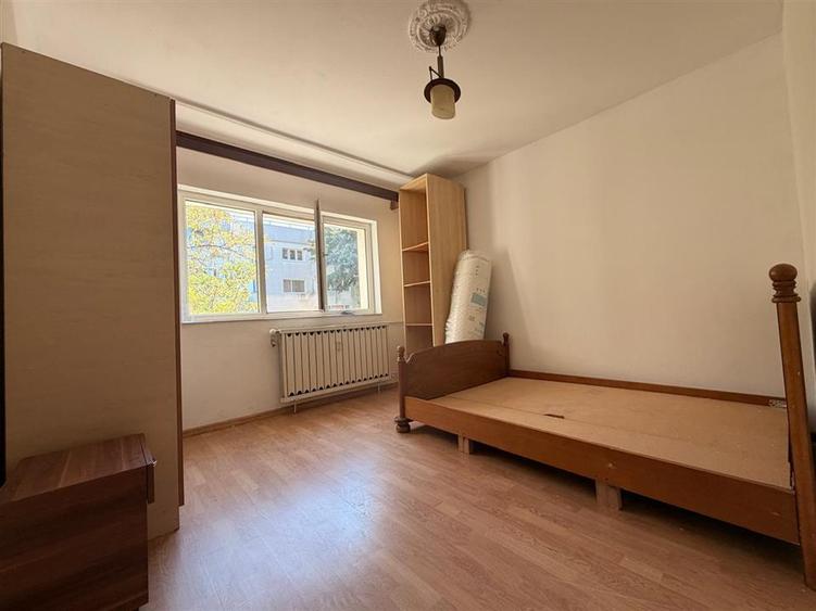Apartament cu 2 camere decomandat, mobilat în Aviației