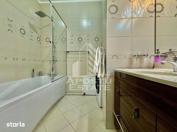Apartament cu 3 camere, mobilat în UTA