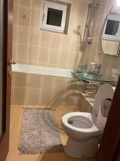 Apartament cu 3 camere decomandat, mobilat în Răcădău