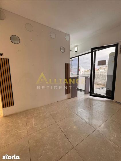 Spațiu comercial, de 60 mp, în Central