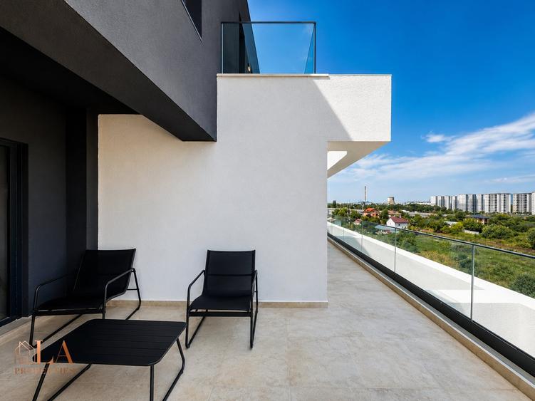 Penthouse cu 3 camere decomandat în Bragadiru