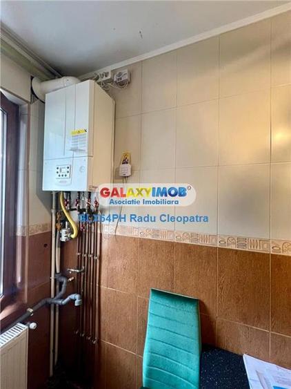 Apartament cu 3 camere decomandat, mobilat în Ultracentral