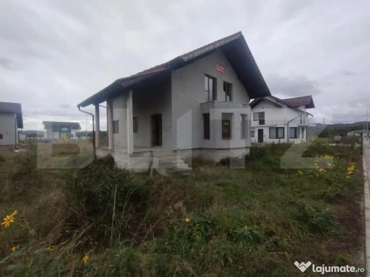Casa de 140 mp, pe 2 nivele, 4 camere, oras Beclean - 11