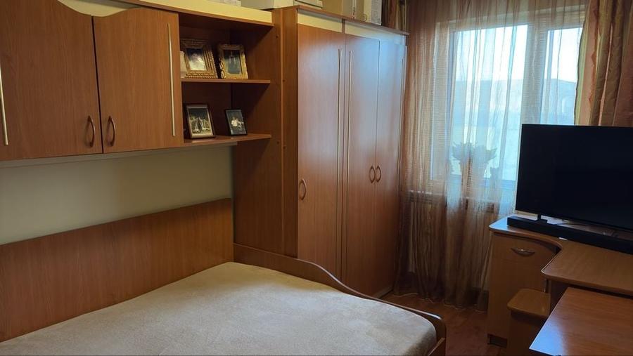 Apartament cu 2 camere semidecomandat în Crihala