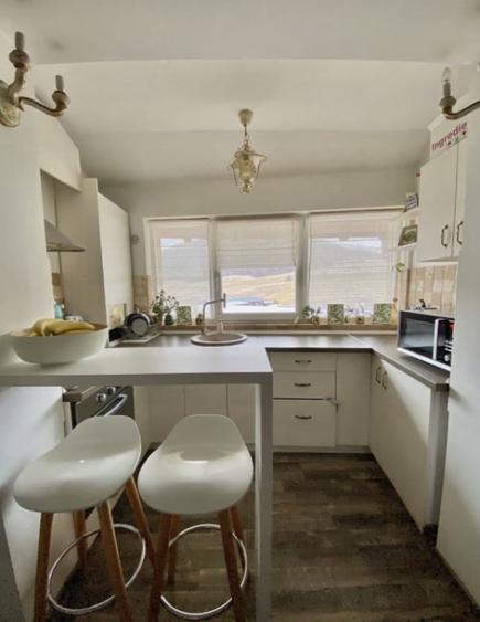 Apartament cu 3 camere semidecomandat în Florești — fotografia 1
