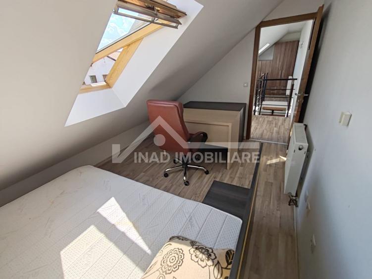 Apartament cu 3 camere semidecomandat, mobilat în Zorilor