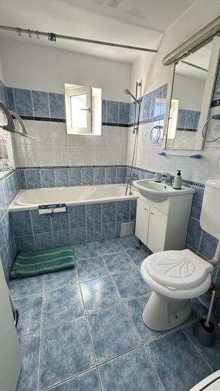 Apartament cu 3 camere decomandat, mobilat în Gheorgheni