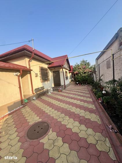Casă cu 5 camere cu Teren 350 Mp în Central