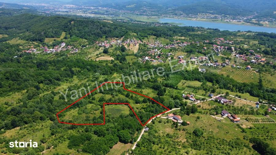 Teren de 20698 mp, în Băiculești