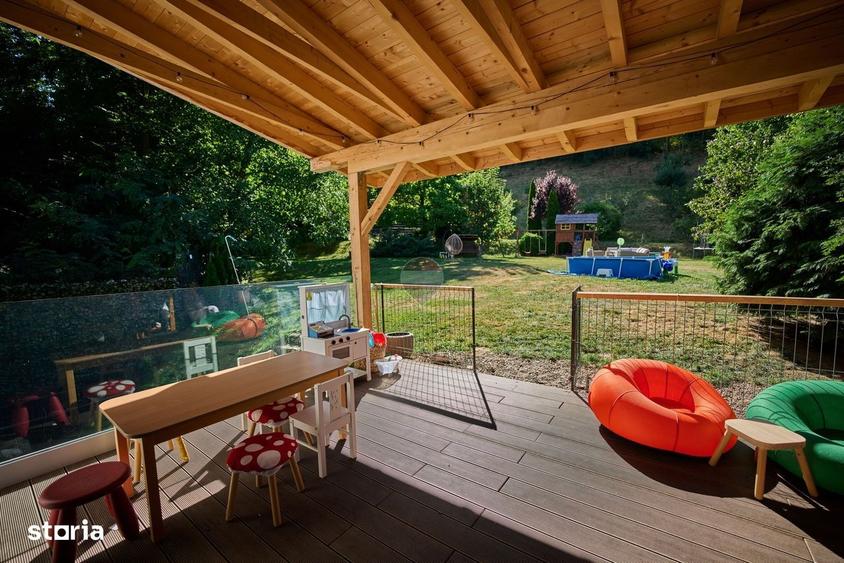 Casă cu 4 camere cu Piscina în Sibiel