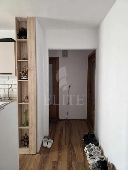 Apartament cu 2 camere decomandat, mobilat în Zorilor