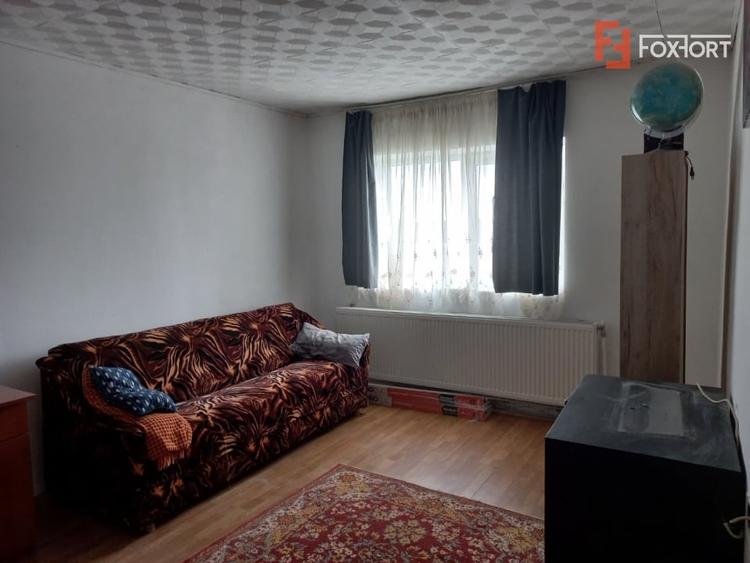 Apartament cu 2 camere decomandat, mobilat în Remetea Mare